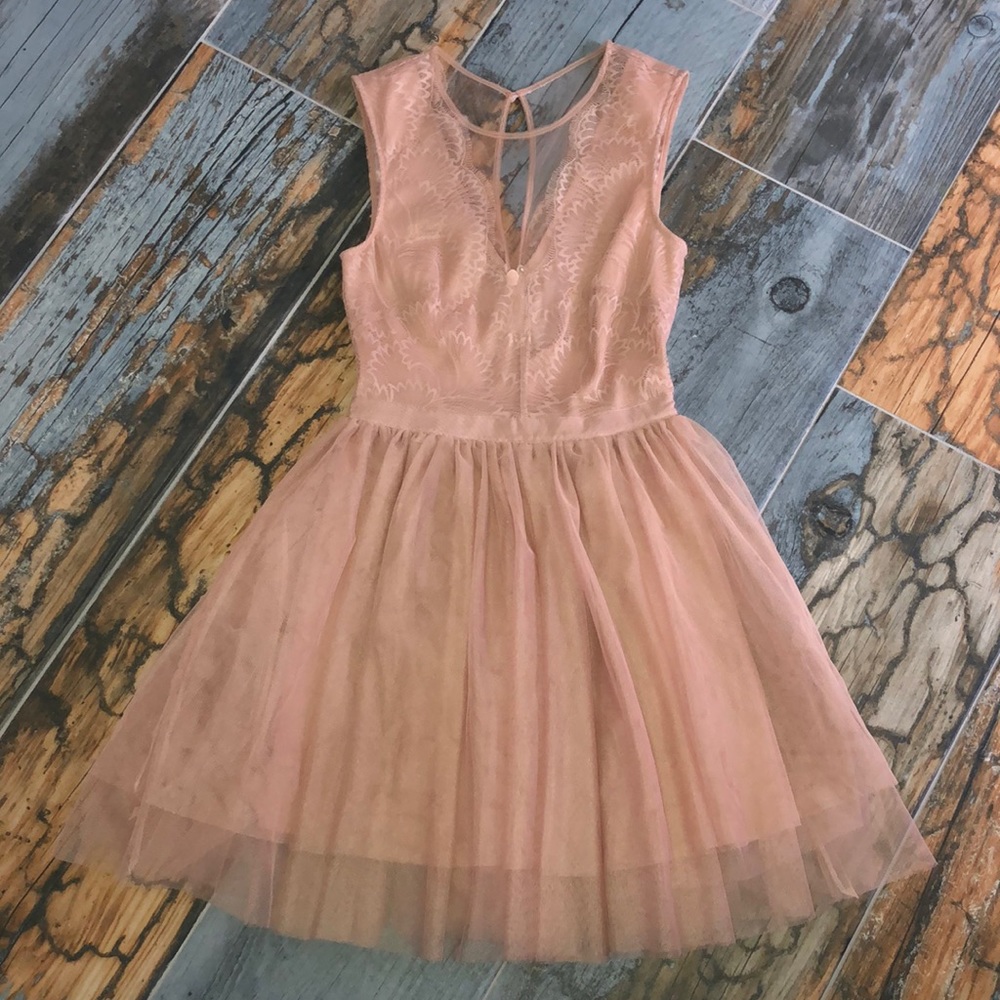 bebe dress